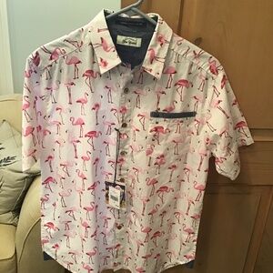 Men’s Medium NWT Button Down Collared Shirt Hawaiian Style